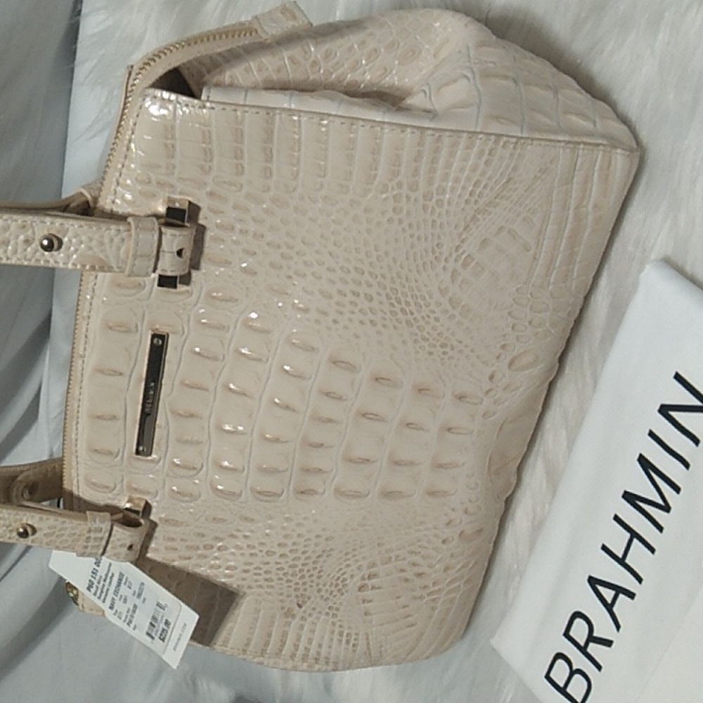 SOLD!! NWT Alice Sunglow Melbourne Genuine Leather Brahmin Bag W Dust Bag - Picture 4 of 16